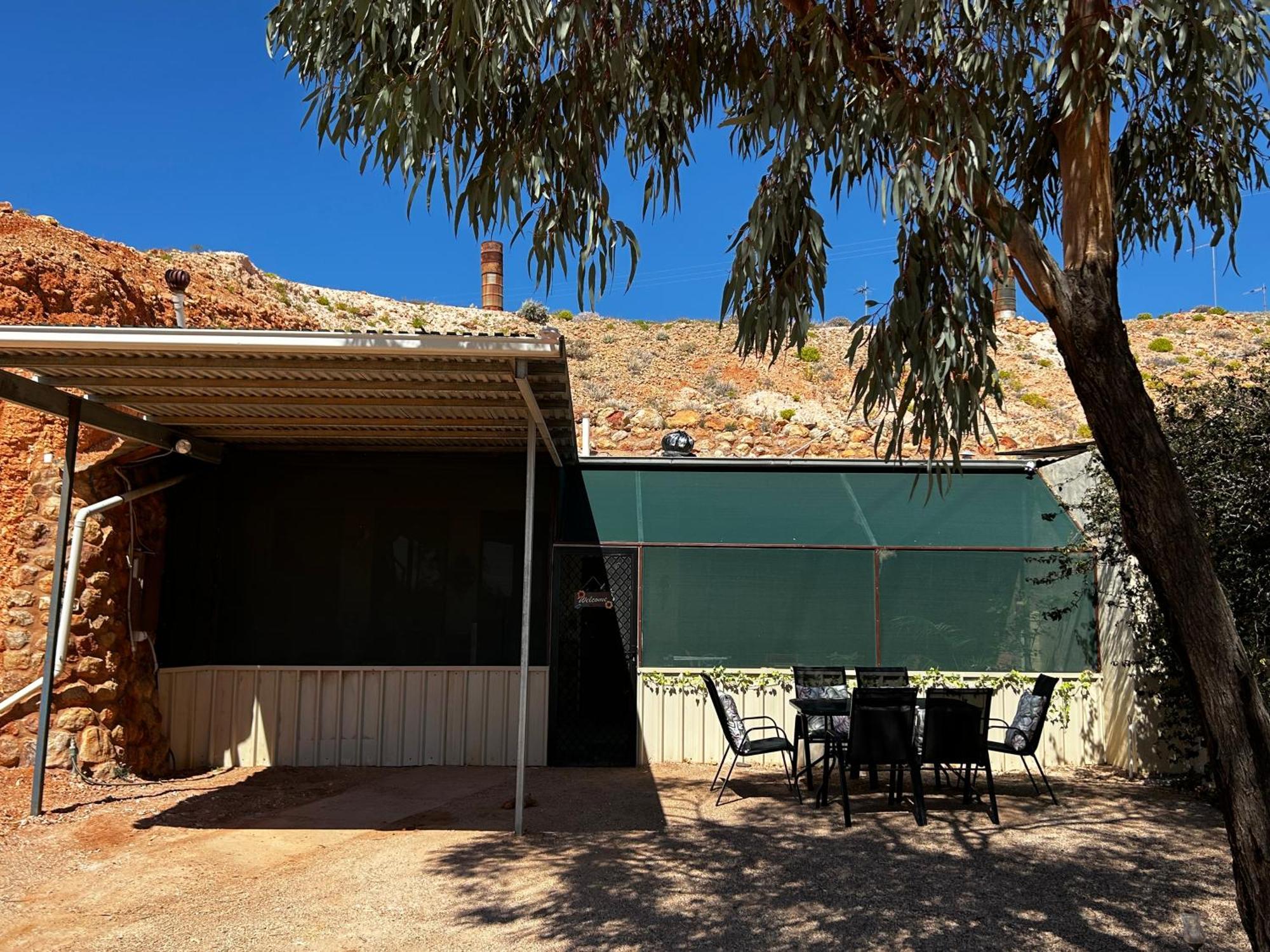 Dinky Di'S Dugout Villa Coober Pedy Esterno foto