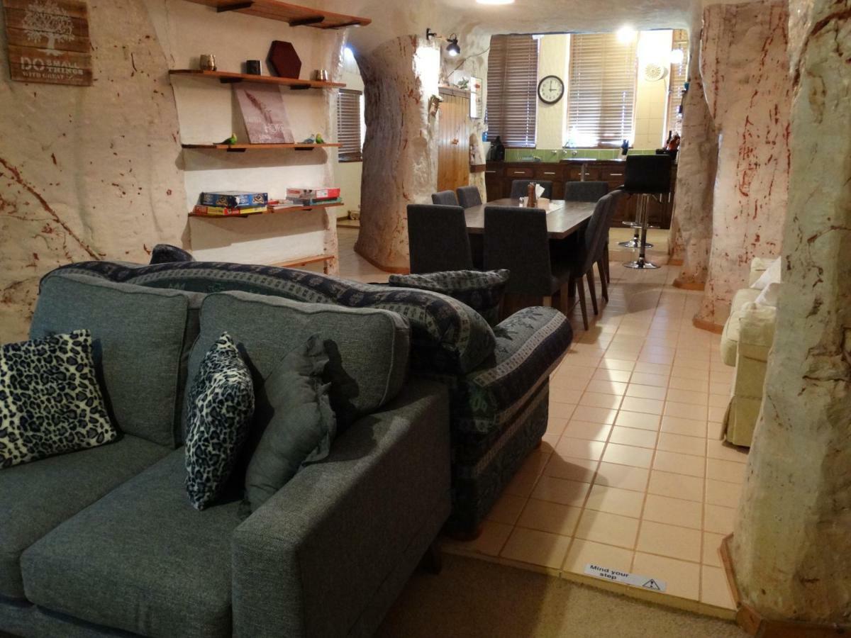 Dinky Di'S Dugout Villa Coober Pedy Esterno foto